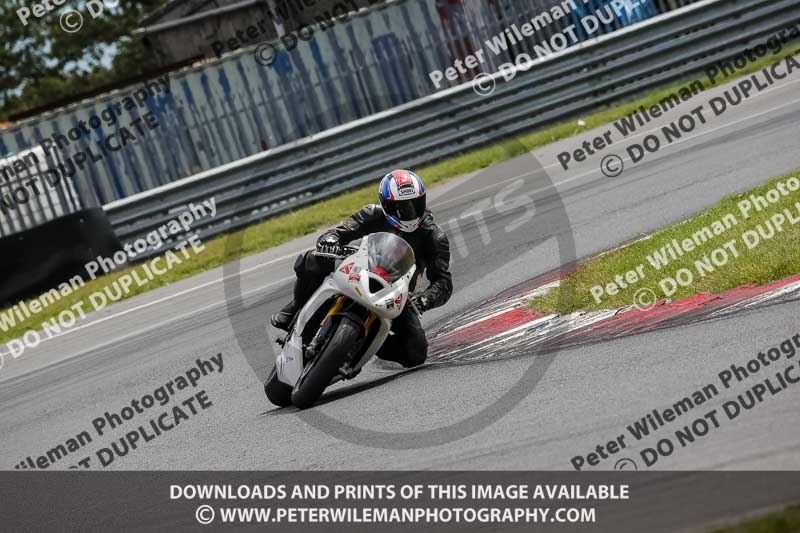 enduro digital images;event digital images;eventdigitalimages;no limits trackdays;peter wileman photography;racing digital images;snetterton;snetterton no limits trackday;snetterton photographs;snetterton trackday photographs;trackday digital images;trackday photos